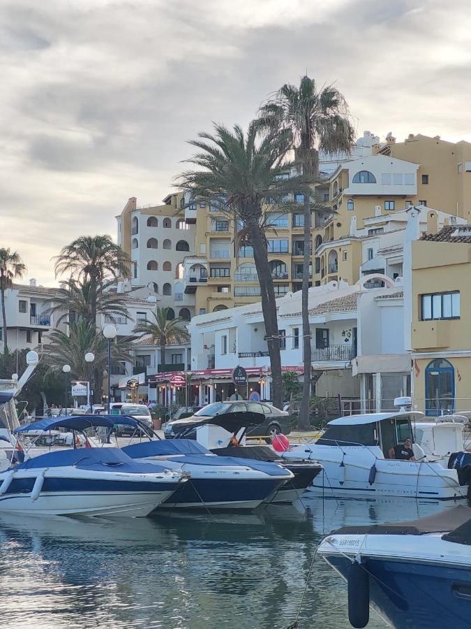 Apartamento Charming 2 Bed Next To Cabopino Beach, Spain